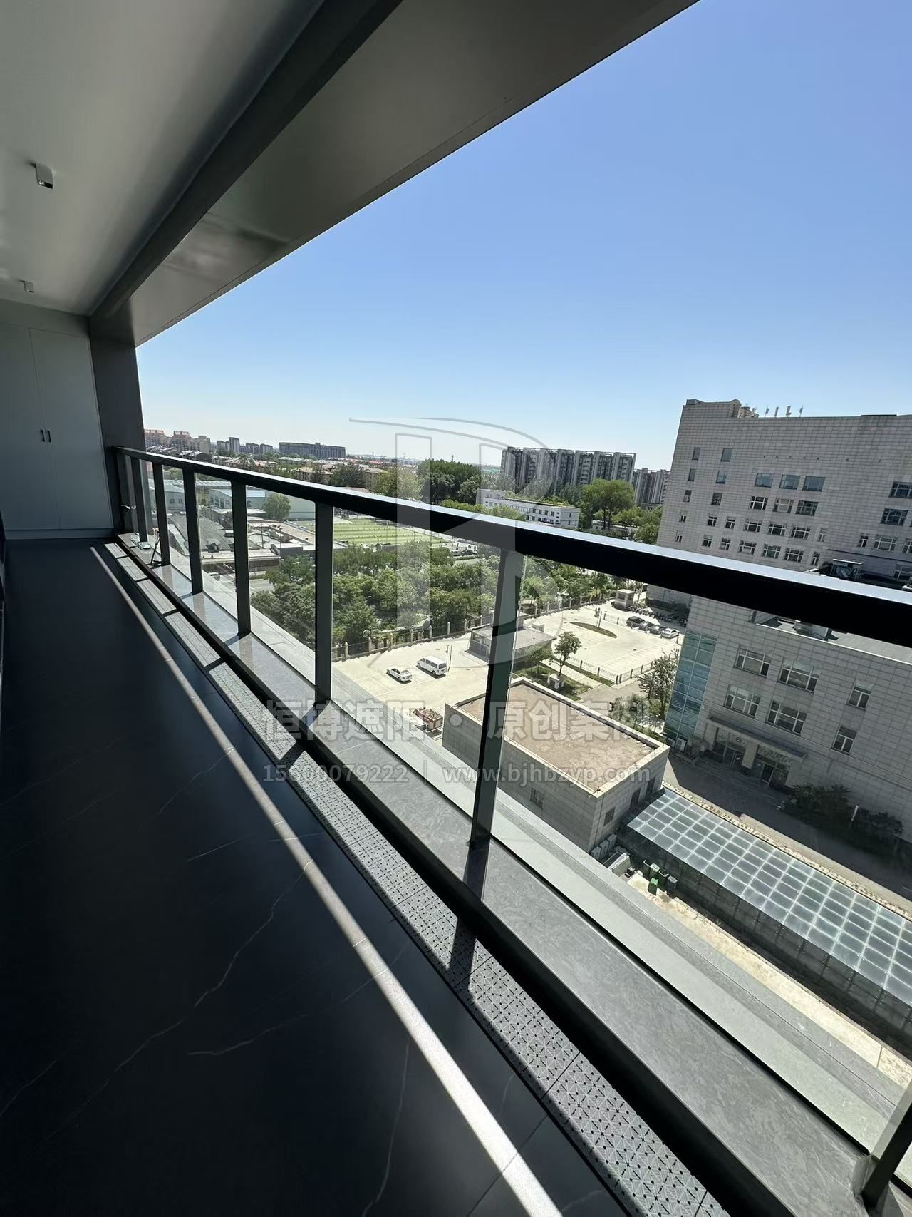 案例展示 - 阳台双层电动防风卷帘 - 顺义建发观云小区