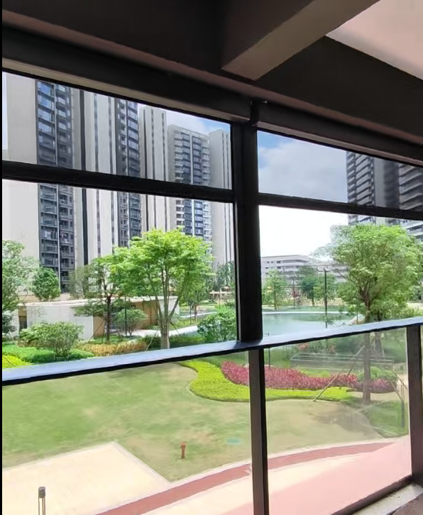 案例展示 - 阳台双层电动防风卷帘 - 顺义建发观云小区-恒博遮阳 案例展示 - 阳台双层电动防风卷帘 - 顺义建发观云小区-恒博遮阳